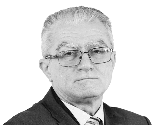 Dr Milan Koljanin
