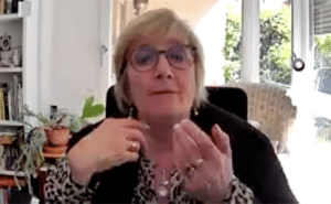 Јулиана Вецел